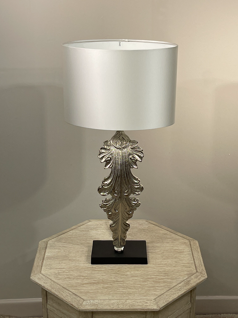 Acanthus Nickel Table lamp