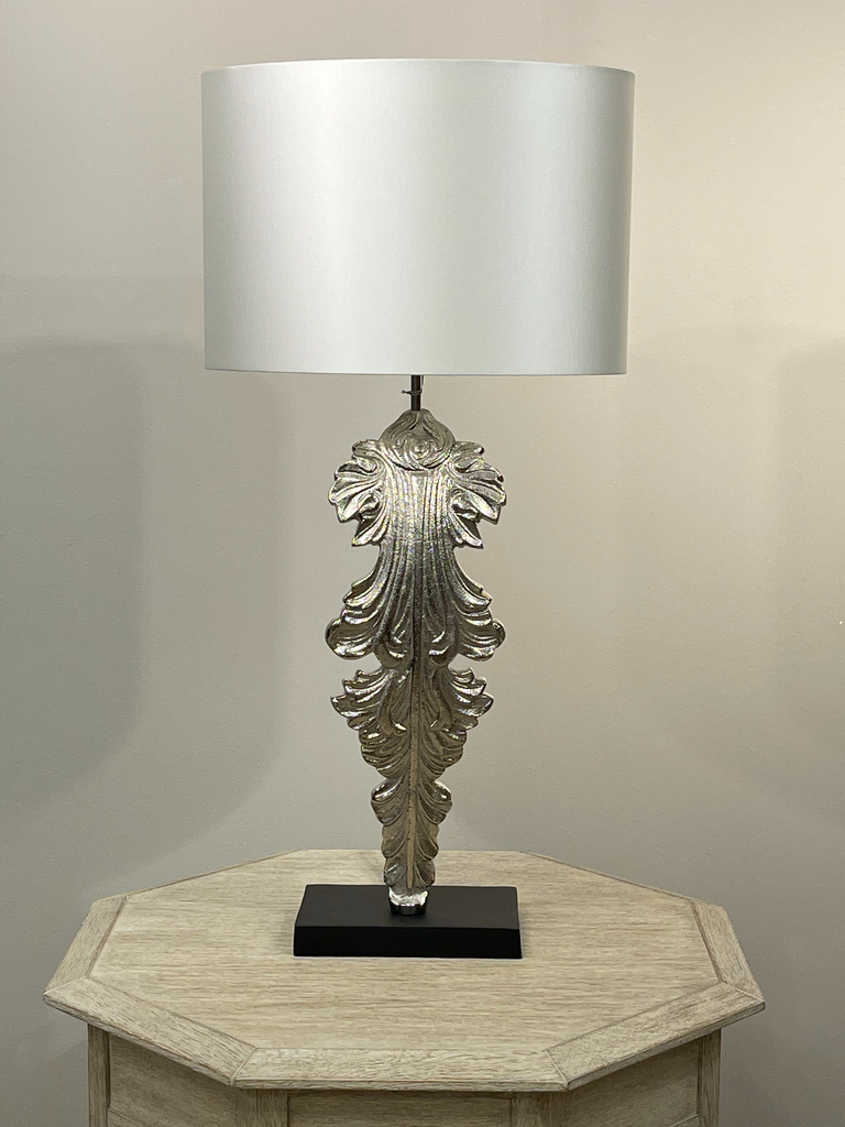 Acanthus Nickel Table lamp